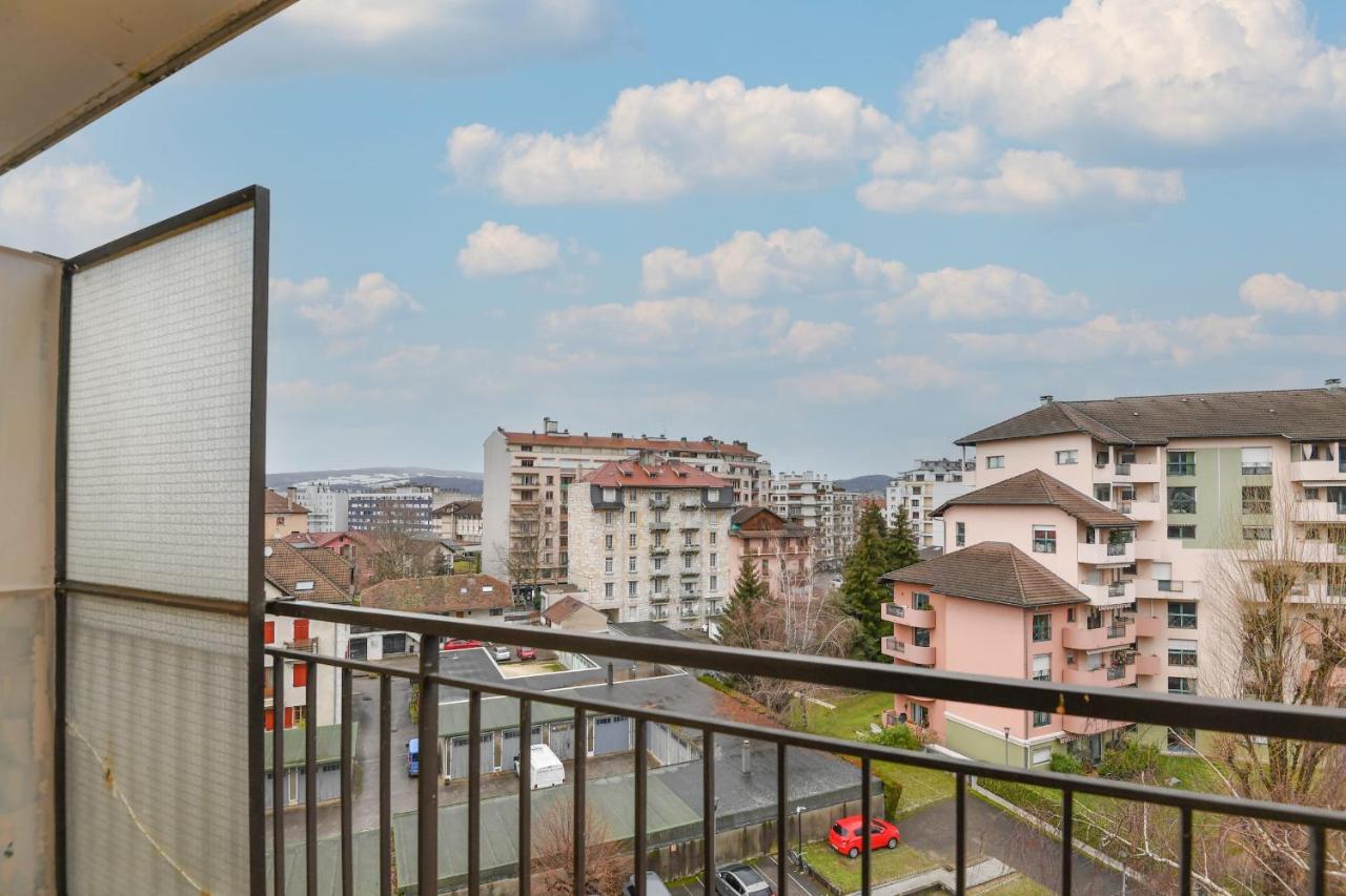 Nice Apartment With Balcony Very Close To The City Center Annecy Exterior foto