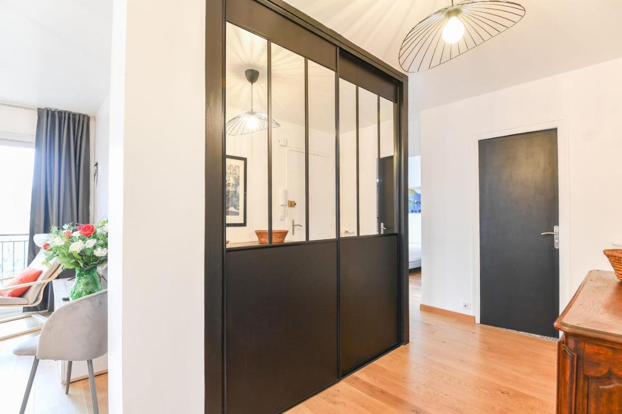 Nice Apartment With Balcony Very Close To The City Center Annecy Exterior foto